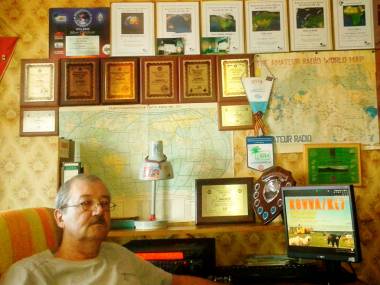 Репников Александр Викторович, UA0SFN, HR RI0L #01 (RRC #117) Репников Александр Викторович, UA0SFN, HR RI0L #01 (RRC #117)